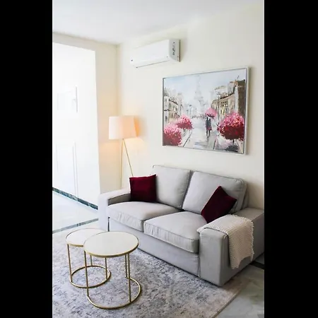 Fantastic 2 Minutes Walk From The Beach * Marbella