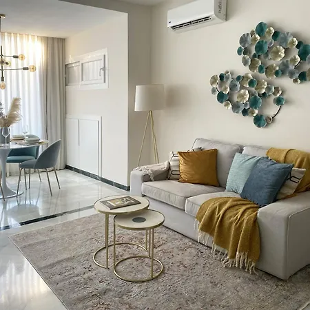 Fantastic 2 Minutes Walk From The Beach Apartment Marbella